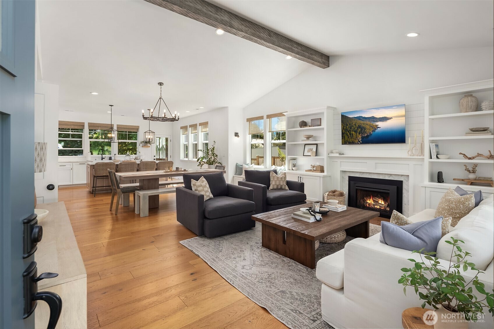Property Photo:  5256  40th Avenue SW  WA 98136 