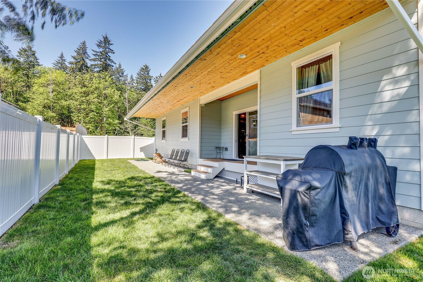 Property Photo: 7058 E Nightingale Street WA 98366