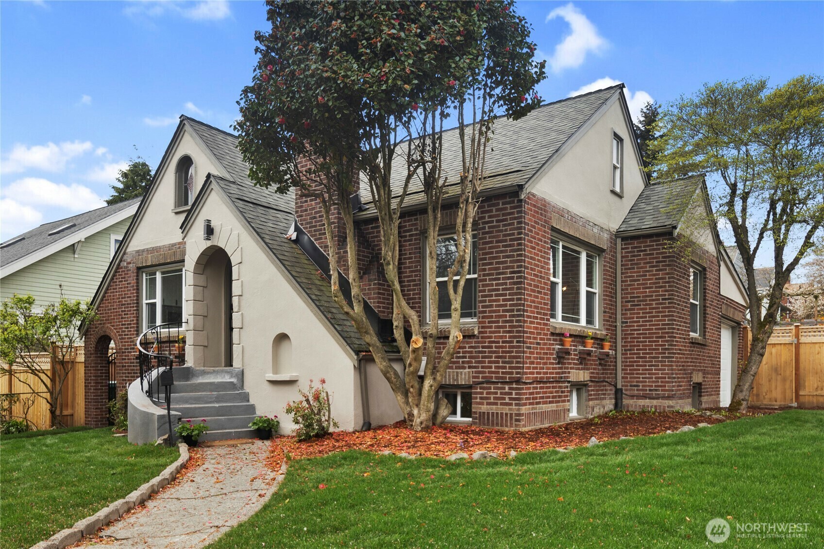 Property Photo: 1602 NW 83rd Street WA 98117