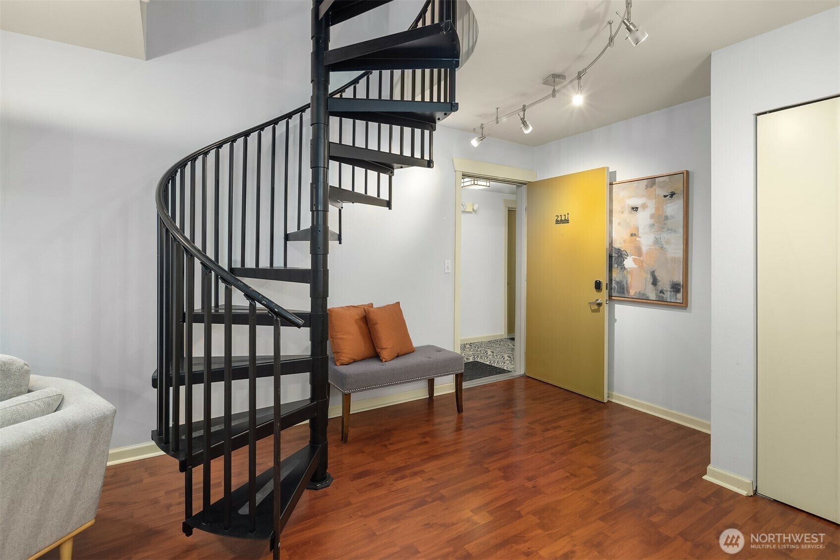 Property Photo: 500 Elliott Avenue W 211 WA 98119