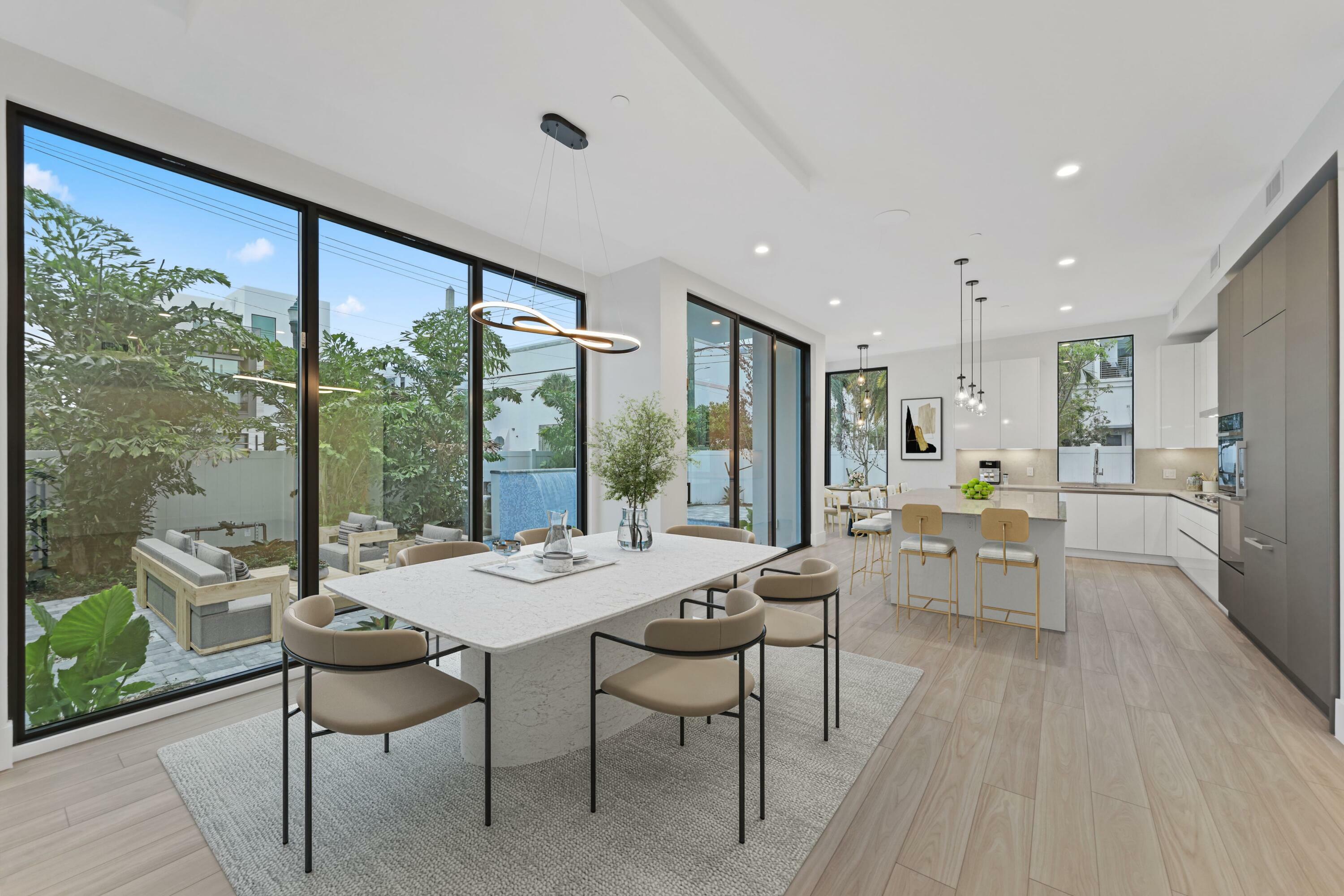 Property Photo: 201 SE 4th Avenue FL 33483