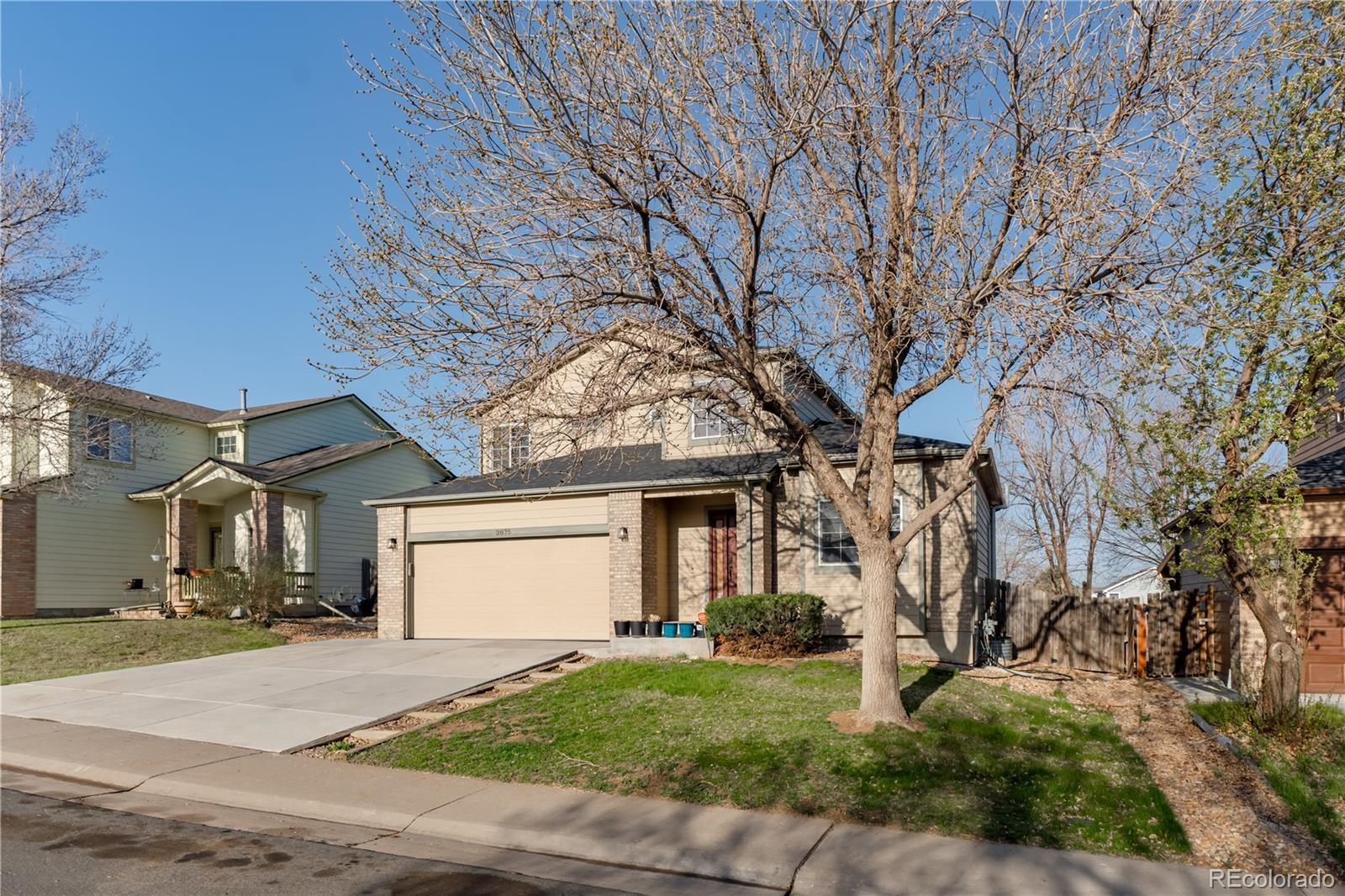Property Photo:  2875 S Tower Way  CO 80013 