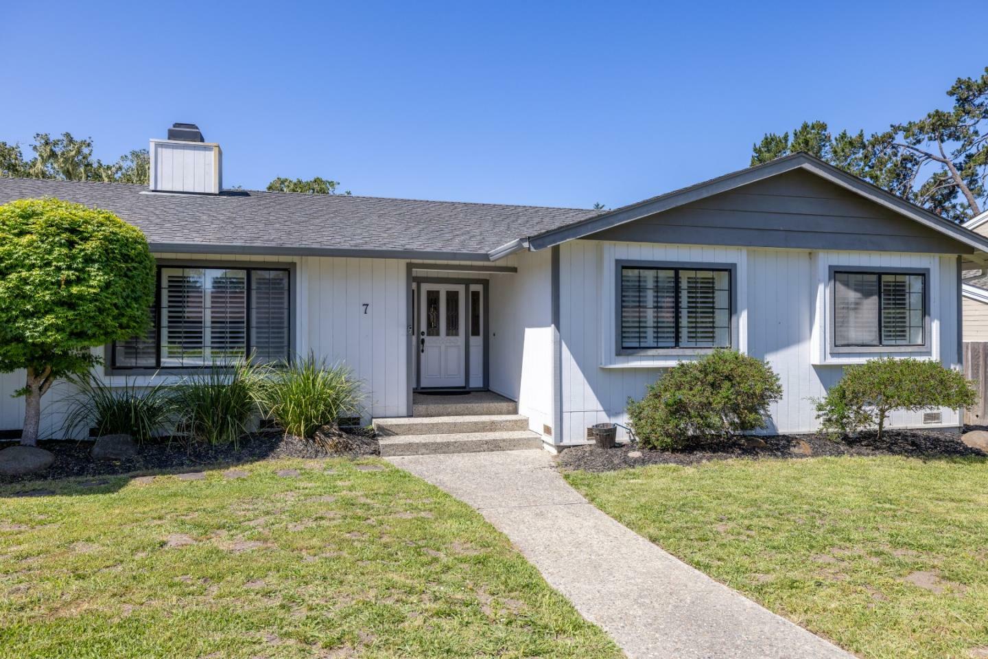 Property Photo: 7 Antelope Lane CA 93940
