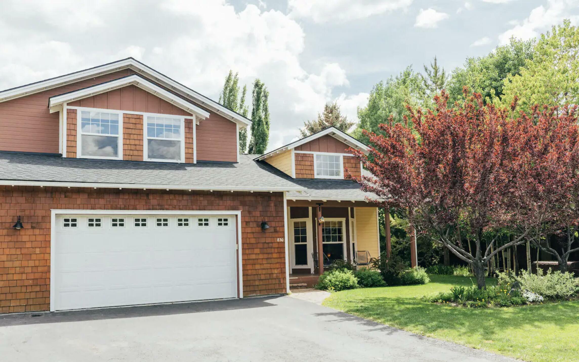Property Photo: 830 Deerfield Dr ID 83333