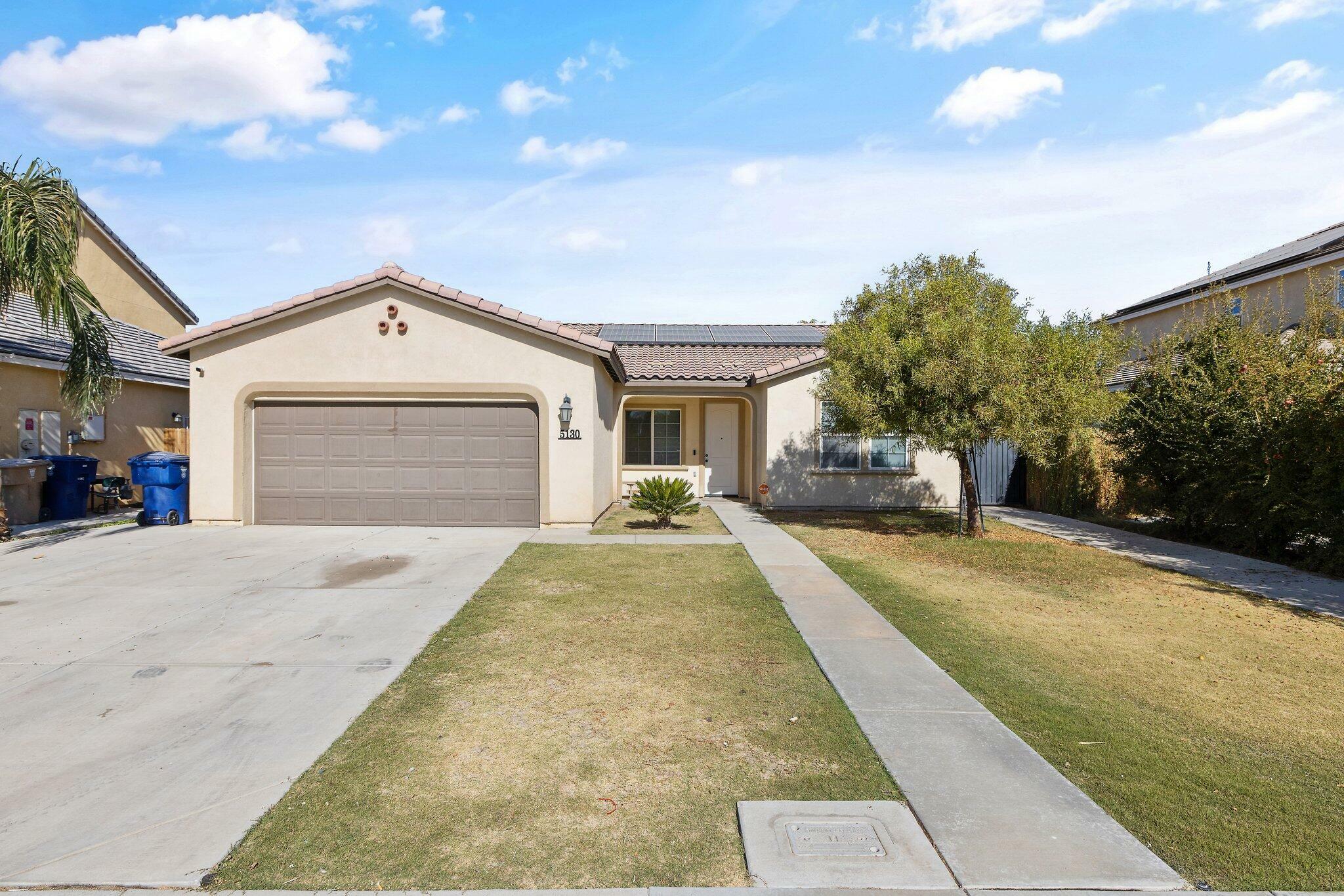 Property Photo: 5130 Blue Brook Way CA 93313