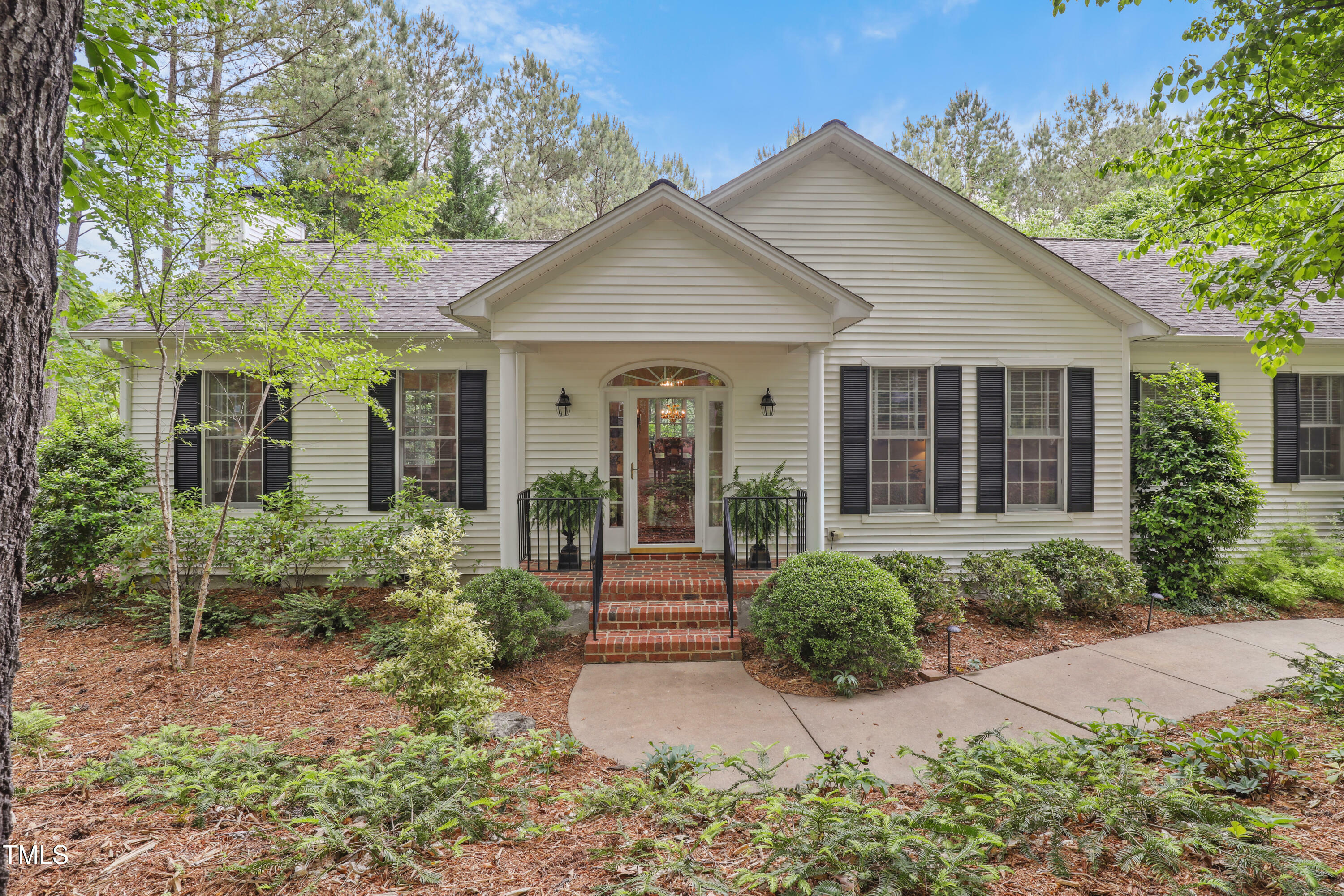 Property Photo: 826 Rushing NC 27312