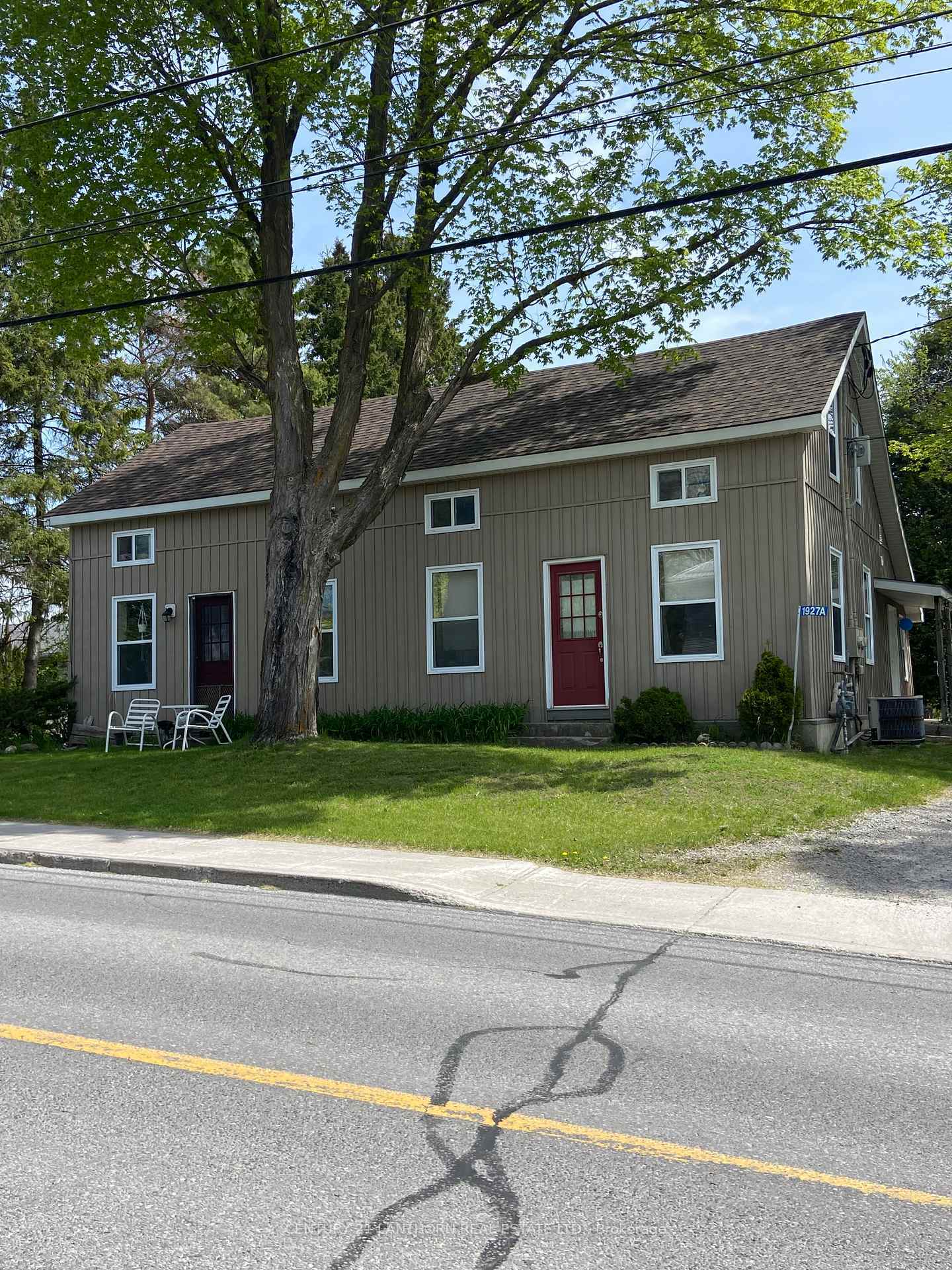 Property Photo: 1927 Stockdale Road ON K0K 2C0
