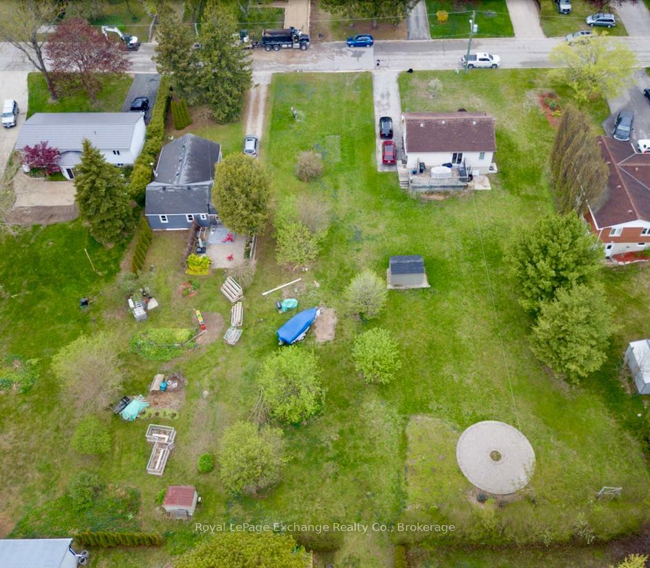Property Photo:  395 Elgin Street  ON N2Z 2V7 