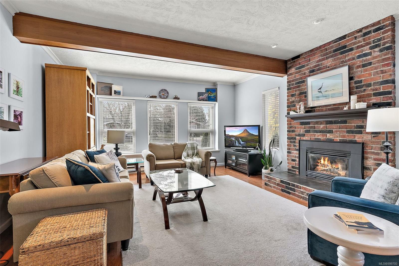 Property Photo: 2298 Malaview Ave BC V8L 2E8
