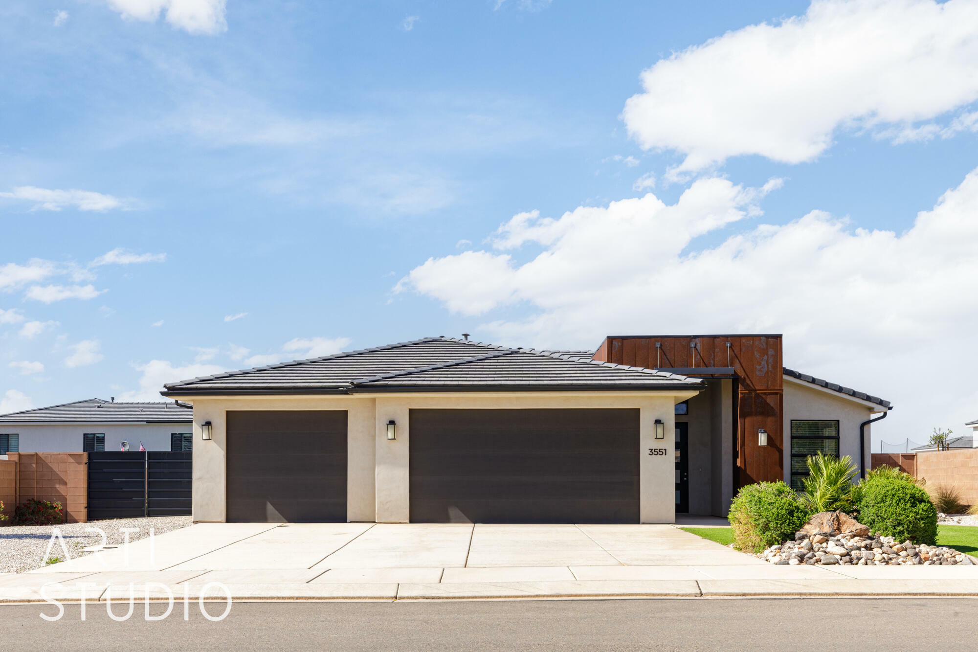 Property Photo: 3551 E 3050 St S UT 84790