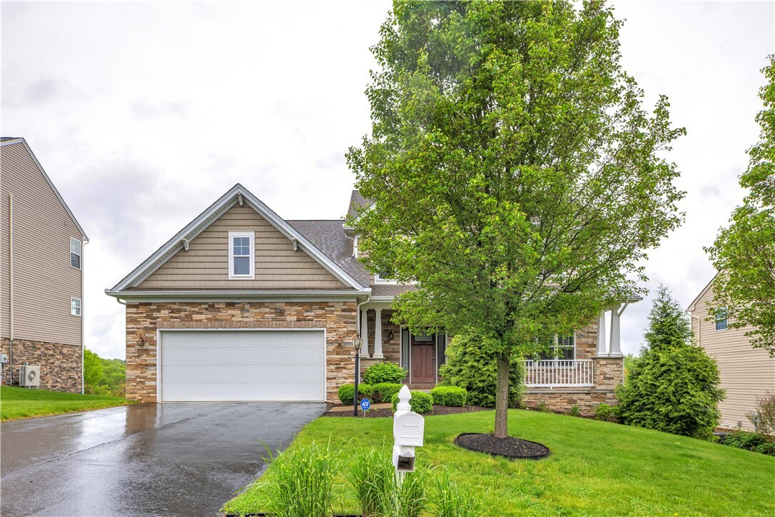 Property Photo: 119 Buckingham Dr PA 15237