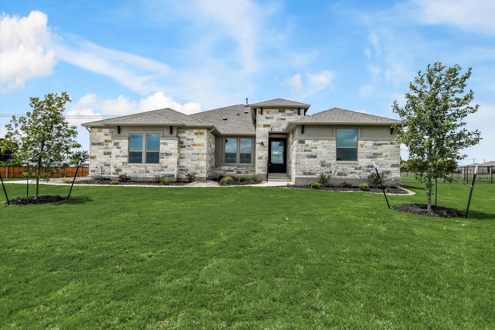 Property Photo:  220 Scofield Avenue  TX 78628 