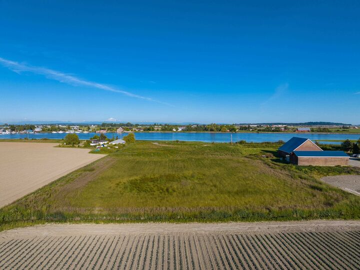 Property Photo: 3995 Trim Road BC V4K 3N2
