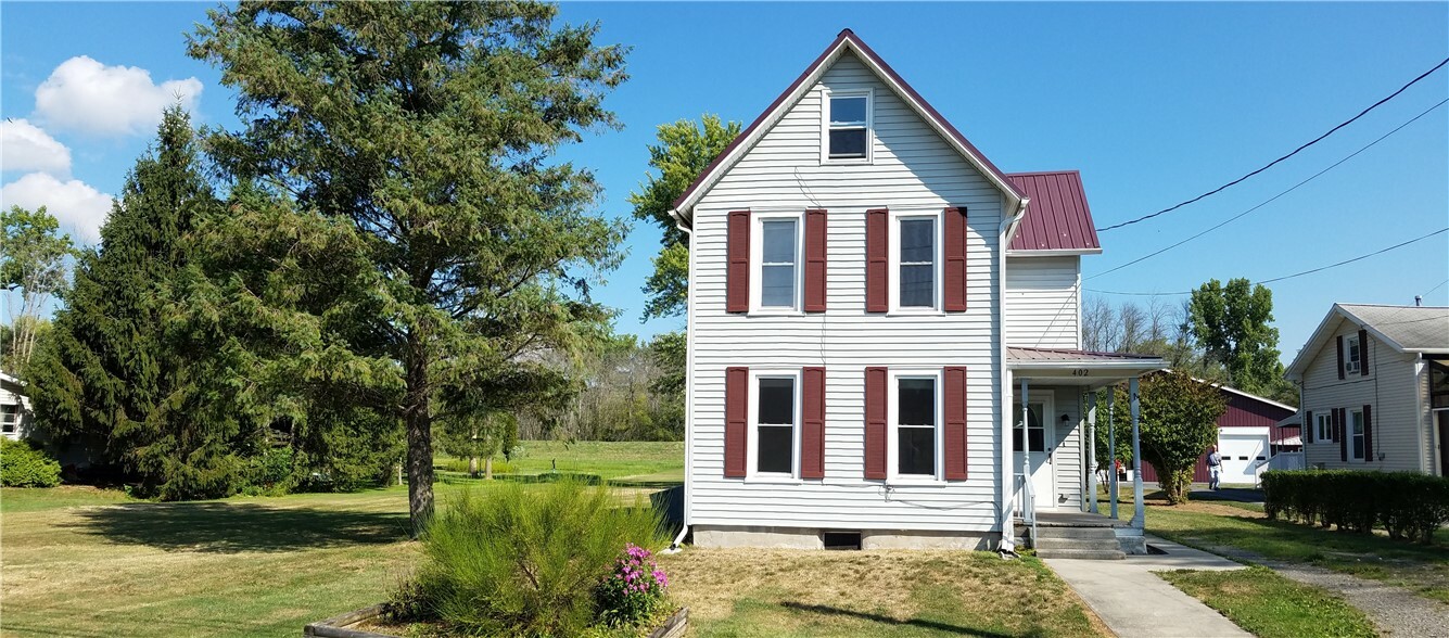 Property Photo: 402 W Broadway Street NY 14865