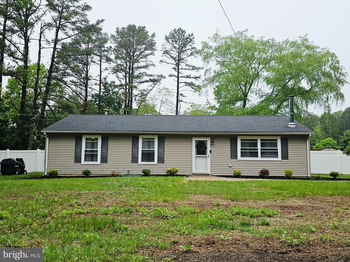 117 Cherry Street  Southampton NJ 08088 photo