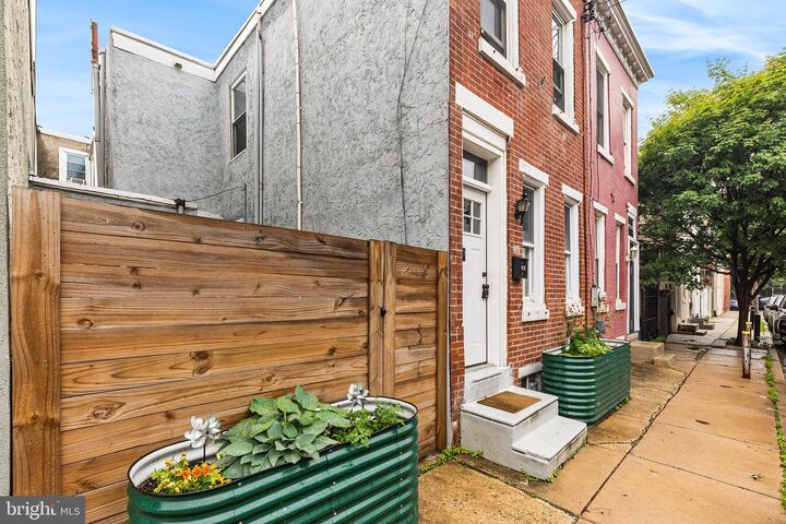 Property Photo:  408 E Flora Street  PA 19125 