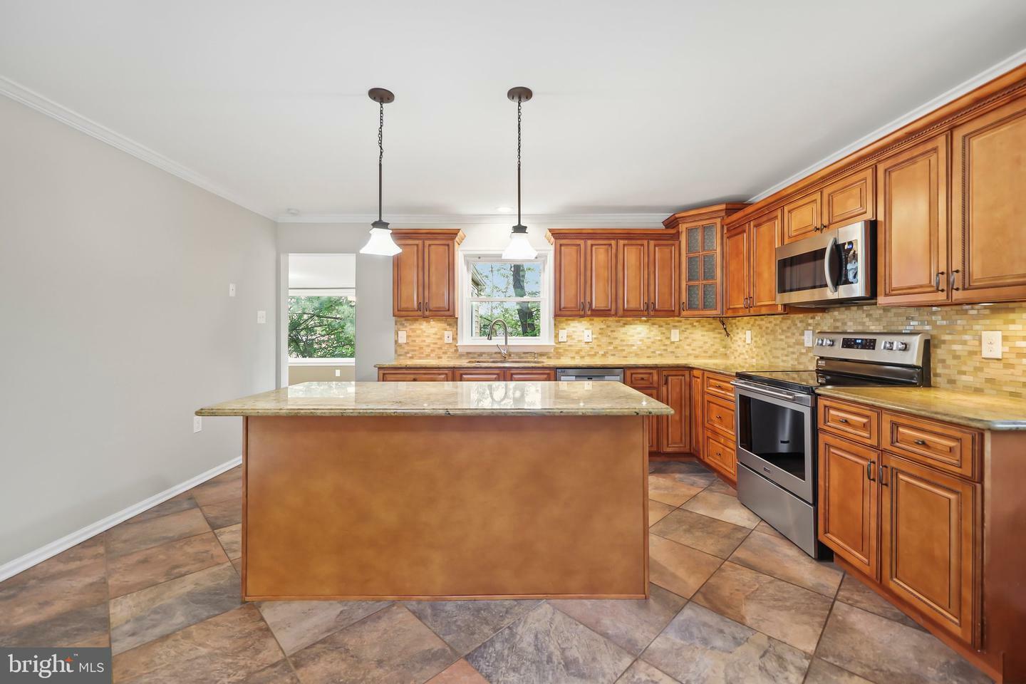Property Photo: 2115 Pennington NJ 08638