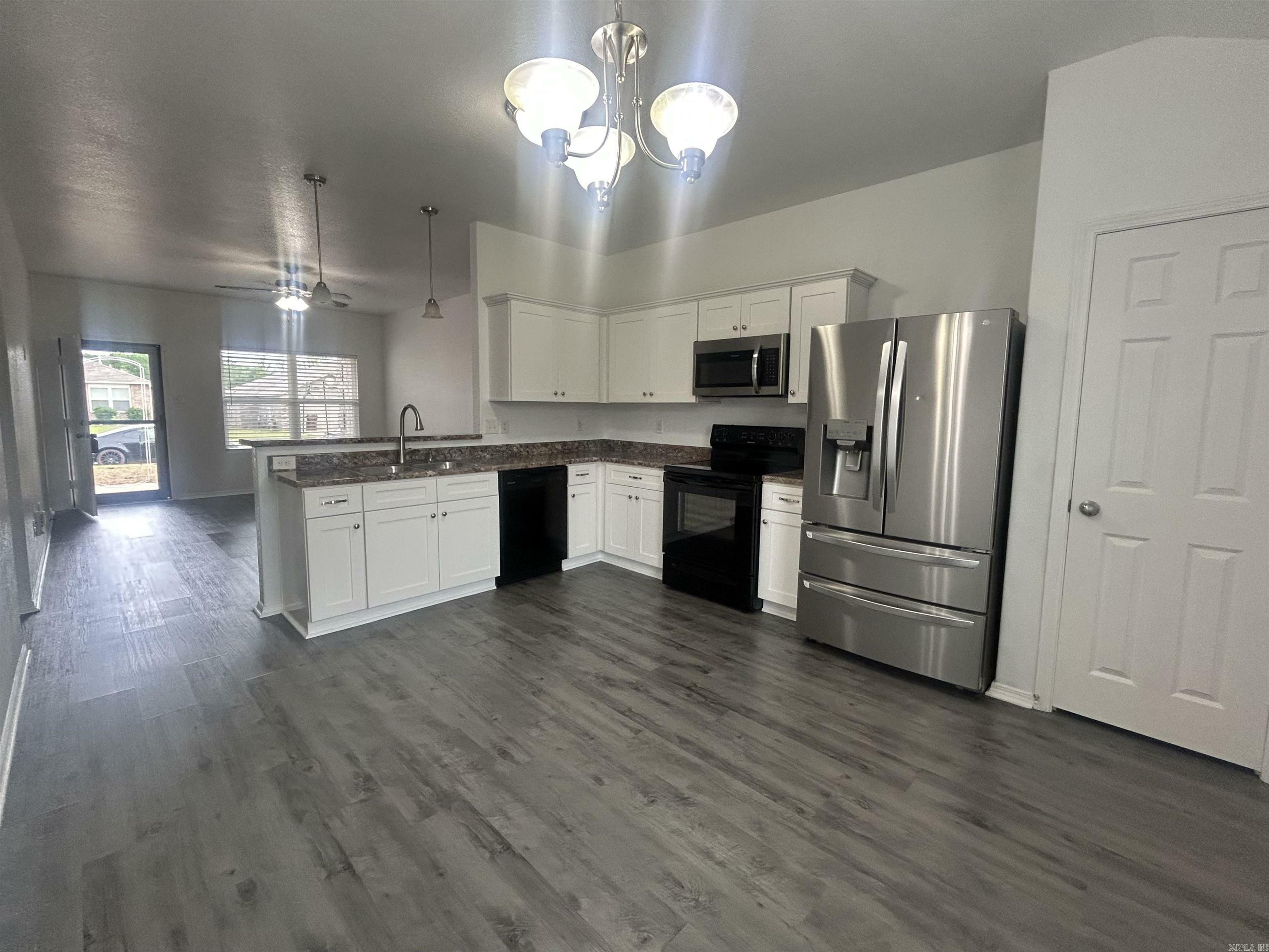 Property Photo: 4016 Buckthorn Lane AR 72002