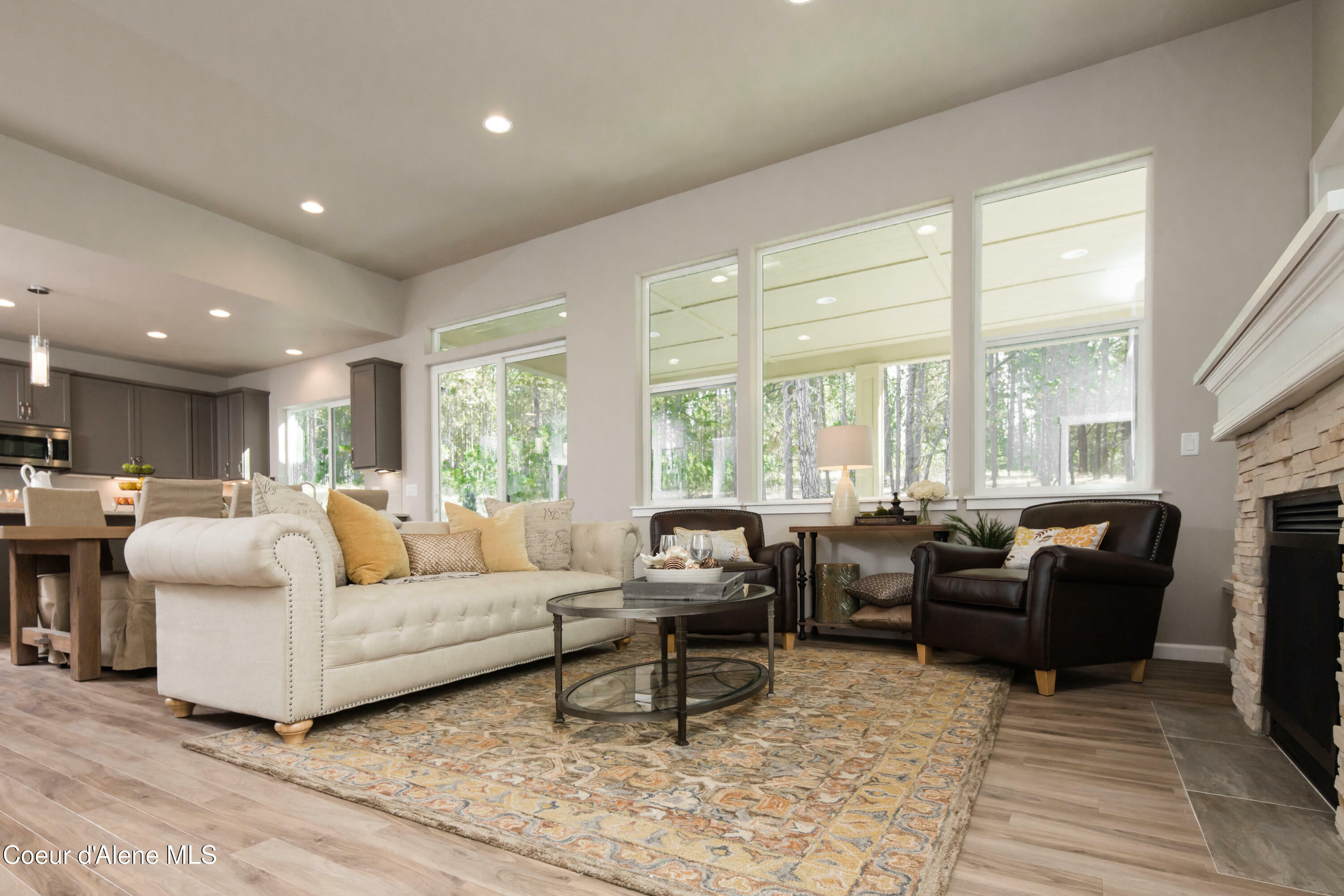 Property Photo:  2017 W Platte Avenue  ID 83854 