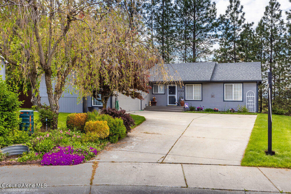 Property Photo: 2085 N Stagecoach Dr ID 83854