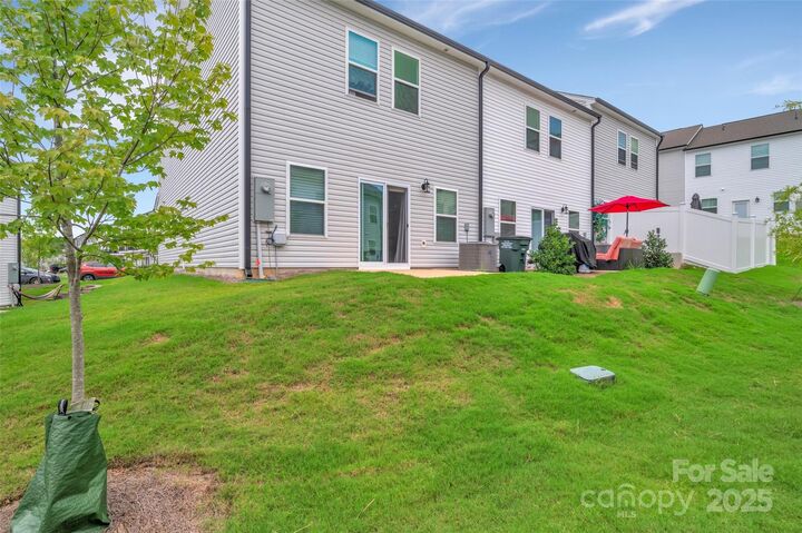 Property Photo: 12110 Chesapeake Mallard Drive NC 28262