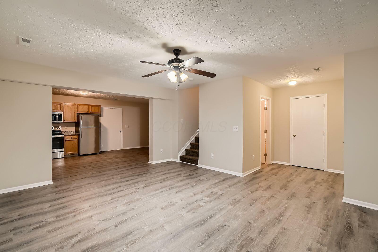 Property Photo:  3983 Summerstone Drive  OH 43230 