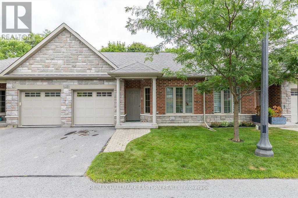Property Photo: 3 Wingett Way ON K0L 2H0