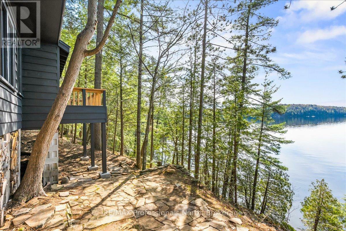 Property Photo: 12865 Little Hawk South Sh ON K0M 1J1