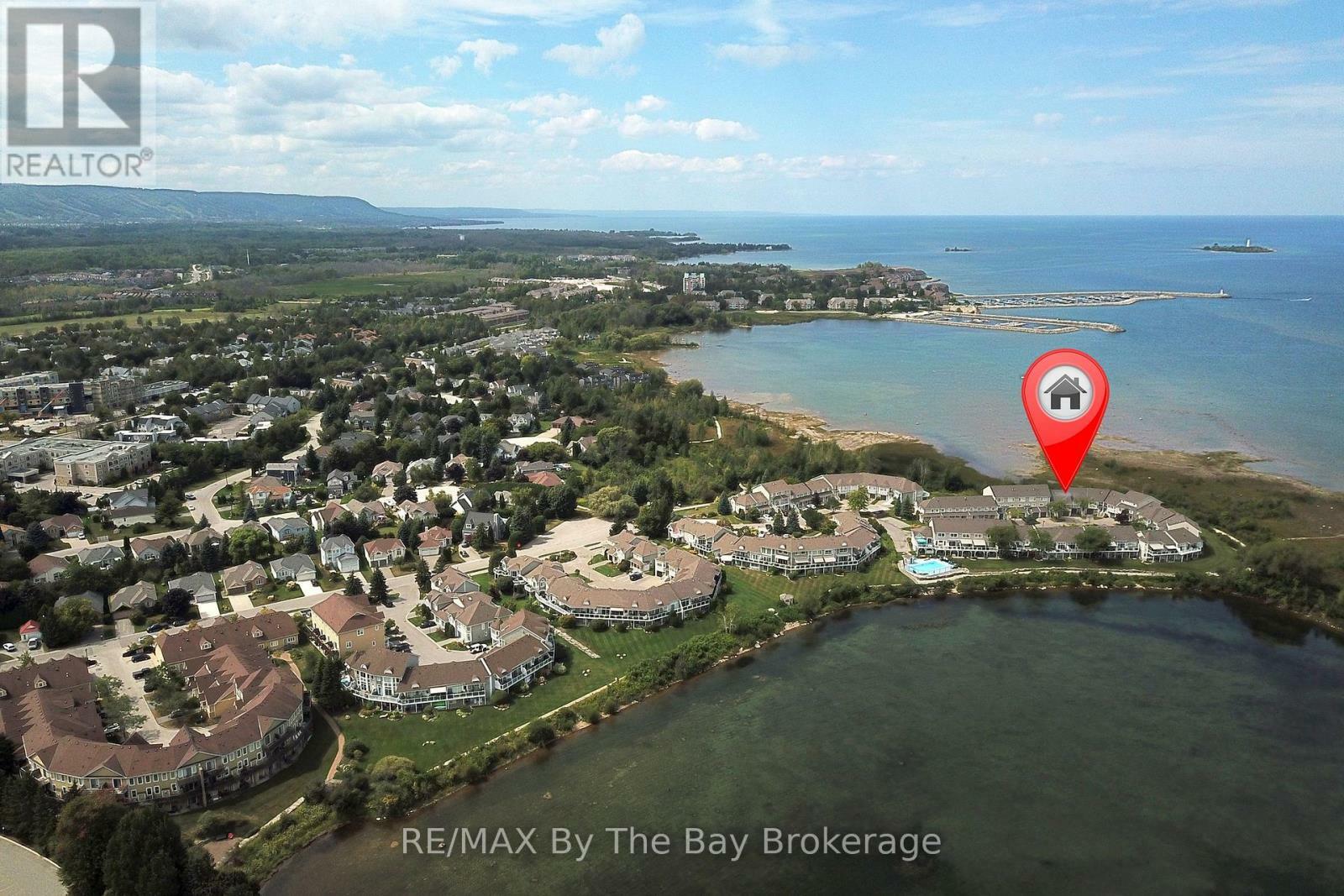 Property Photo: 40 Cranberry Surf ON L9Y 5C4