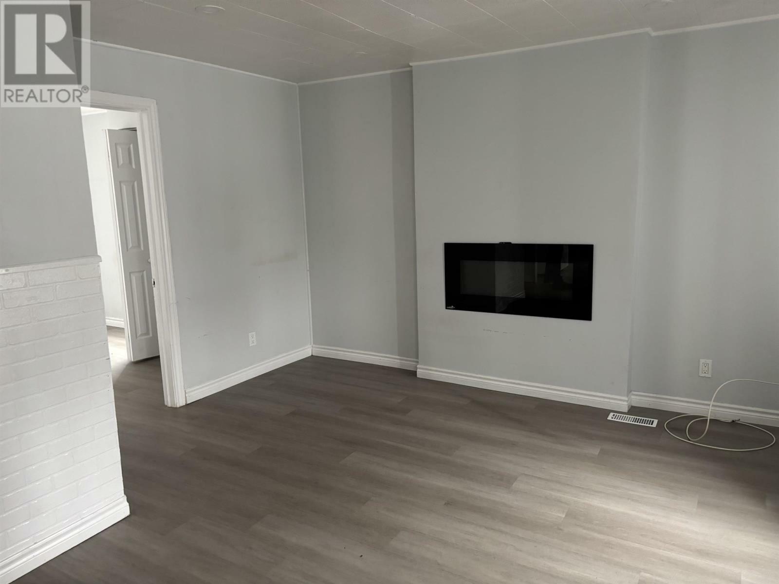 Property Photo: 254 Goulais Ave ON P6C 4Z9