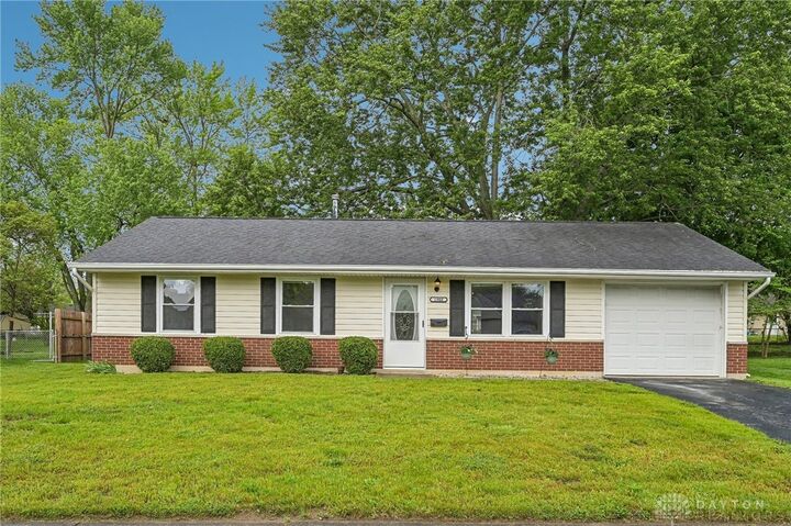 1908 Whitt Street  Xenia OH 45385 photo