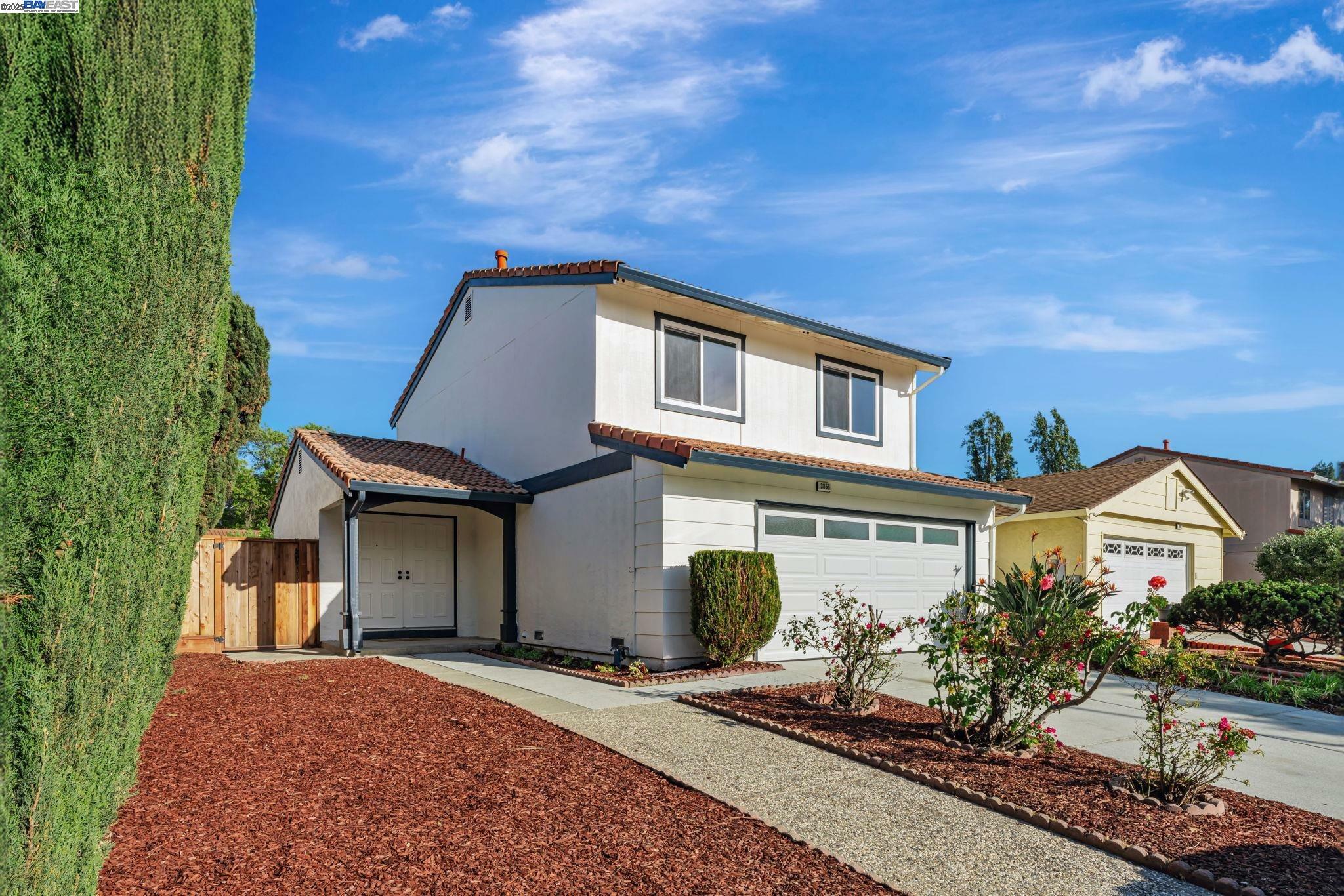 Property Photo: 3856 Jacana Lake Ct CA 94555