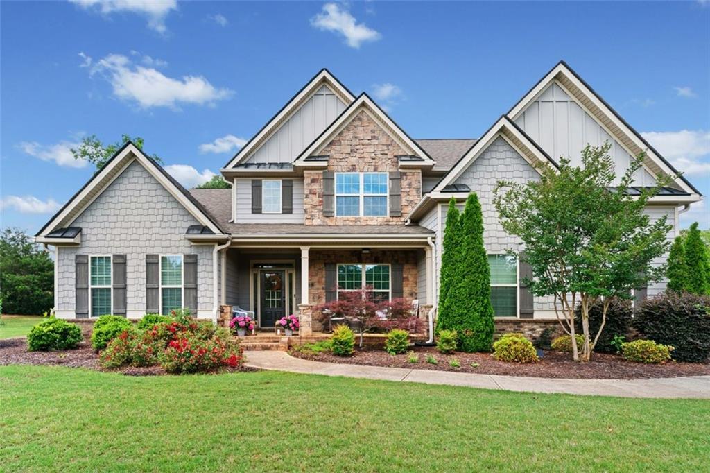 Property Photo: 161 Archstone Square GA 30253