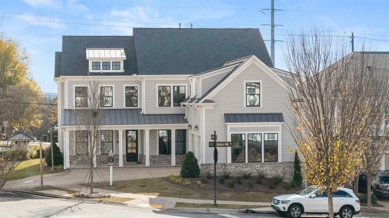 Property Photo: 1005 Coleman Place Drive GA 30075