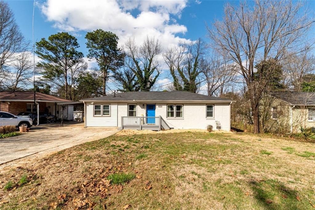 Property Photo: 3224 Canary Court GA 30032