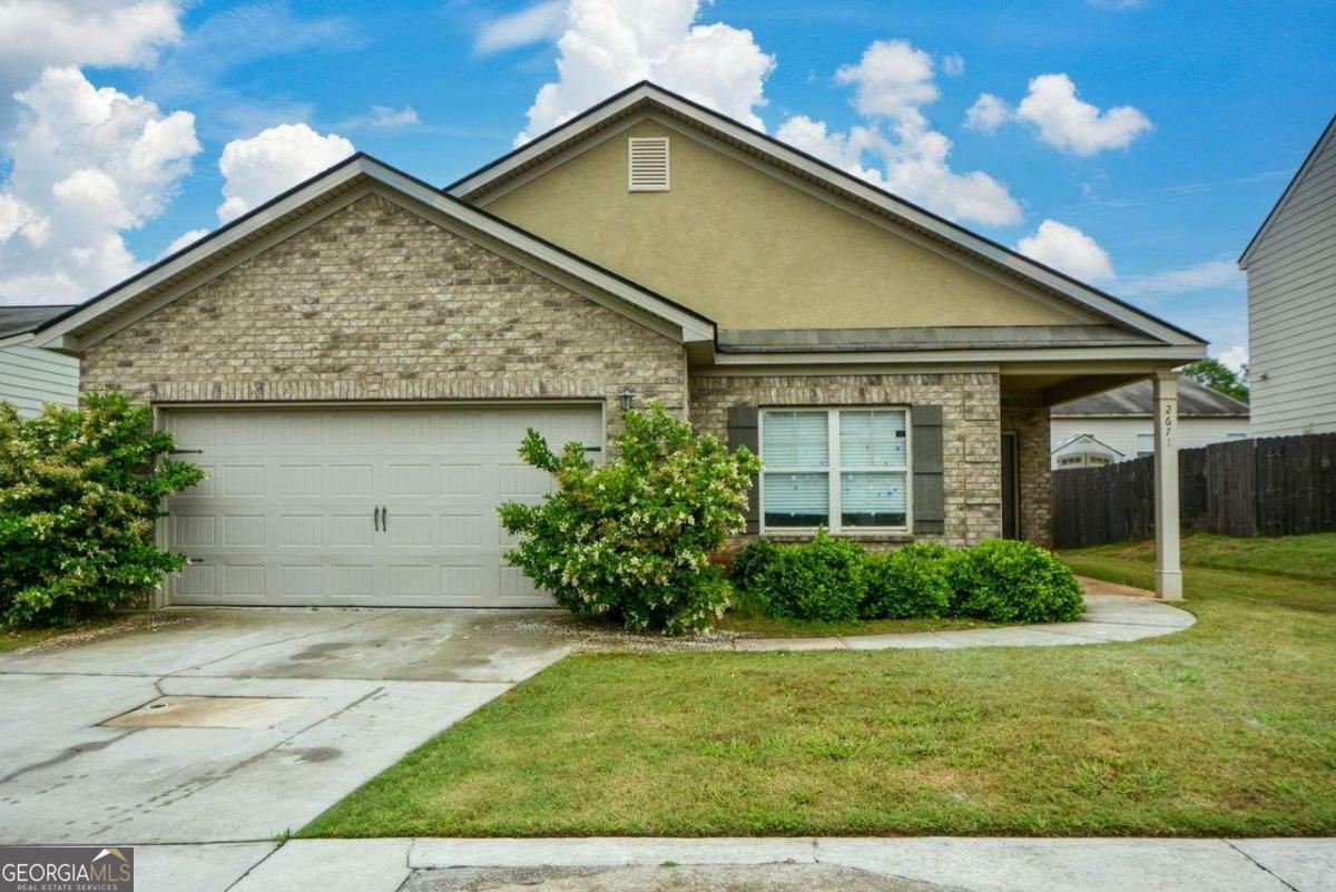 Property Photo: 2671 Calvary Drive GA 30228