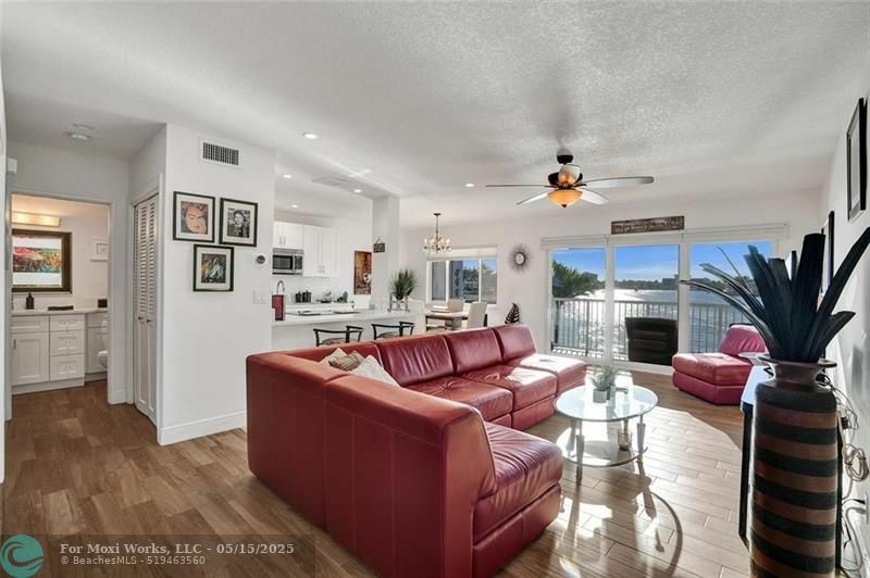 Property Photo: 1201 S Riverside Dr 204 FL 33062