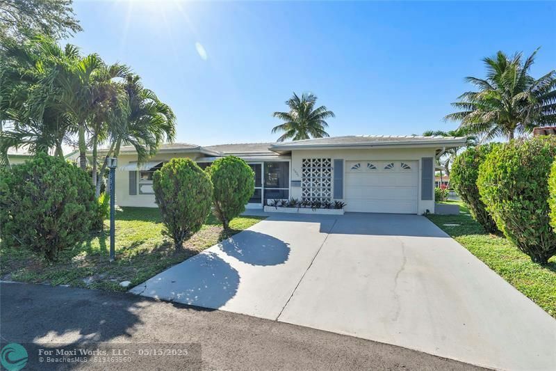 Property Photo: 6806 NW 59th St FL 33321