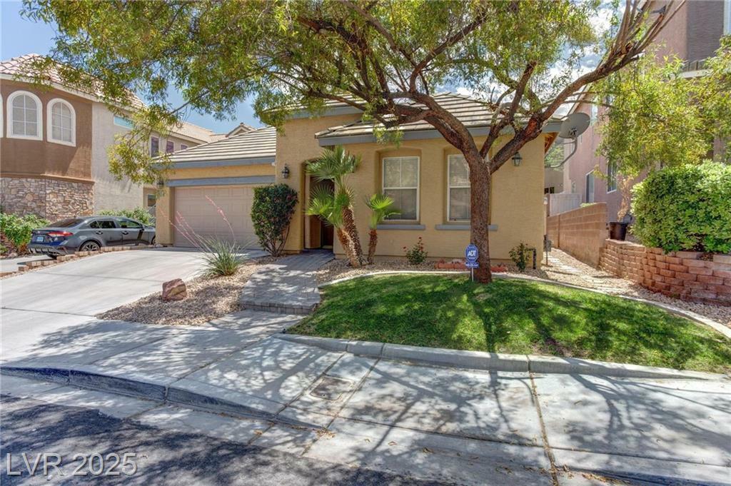 Property Photo: 5993 Attavilla Drive NV 89141