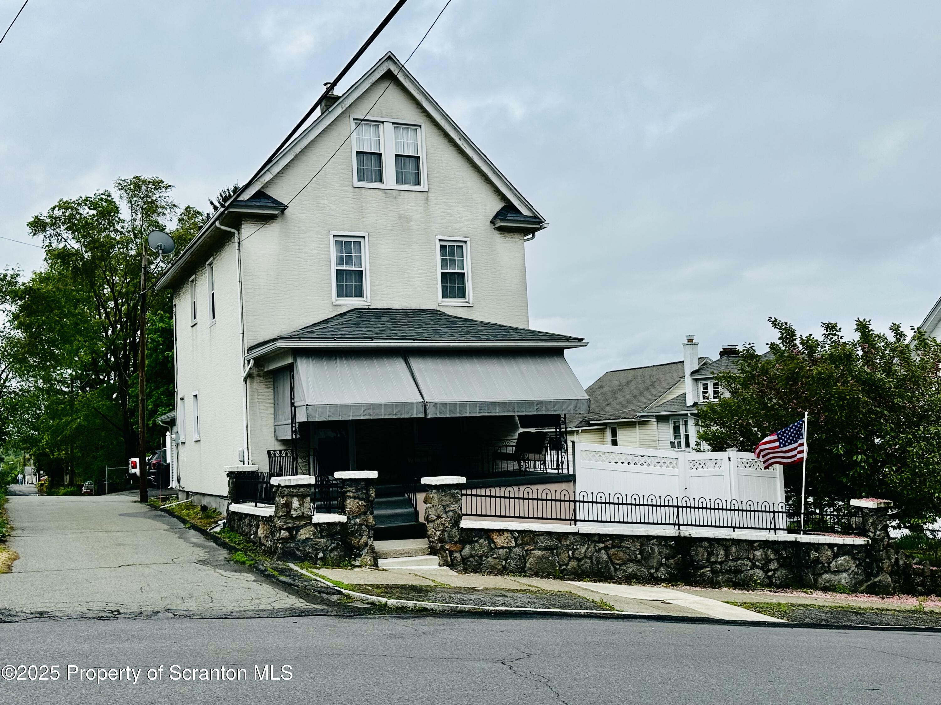 Property Photo: 910 Hickory Street PA 18505