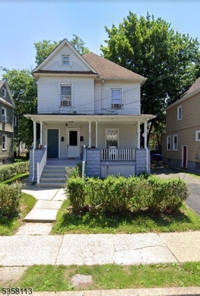 Property Photo: 722 E 6th St NJ 07062