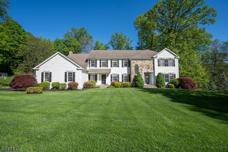 2 Linsey Ct  Mendham Twp. NJ 07945 photo