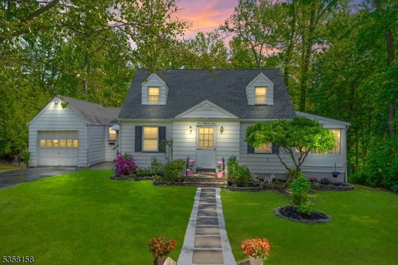Property Photo: 106 Mohawk Dr NJ 07016