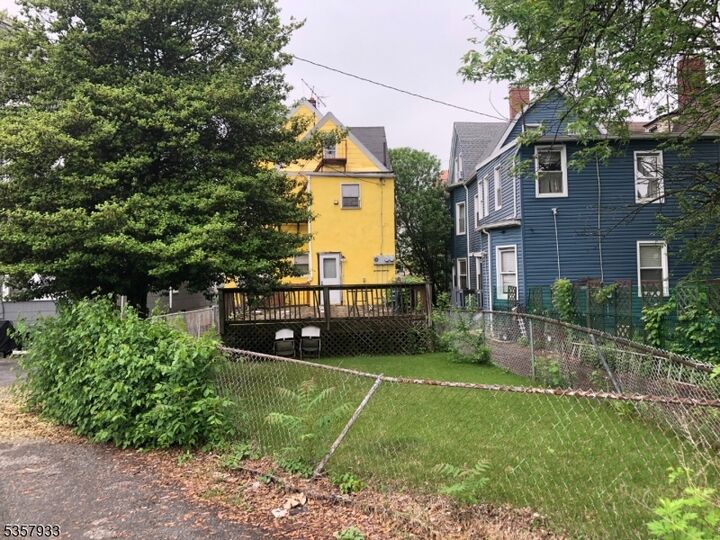 Property Photo: 120 S Oraton Pkwy NJ 07018