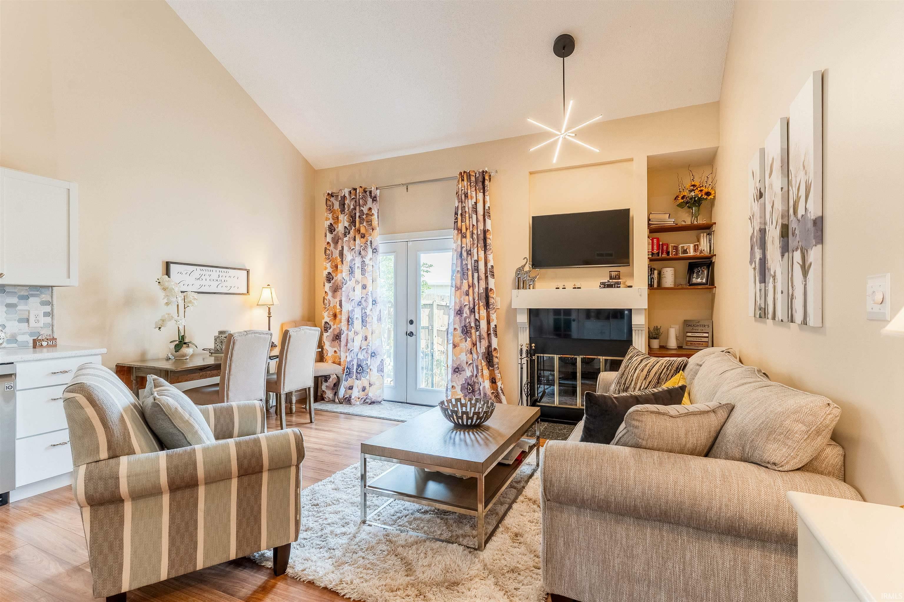 Property Photo:  1107 Loft Cove  IN 47715 