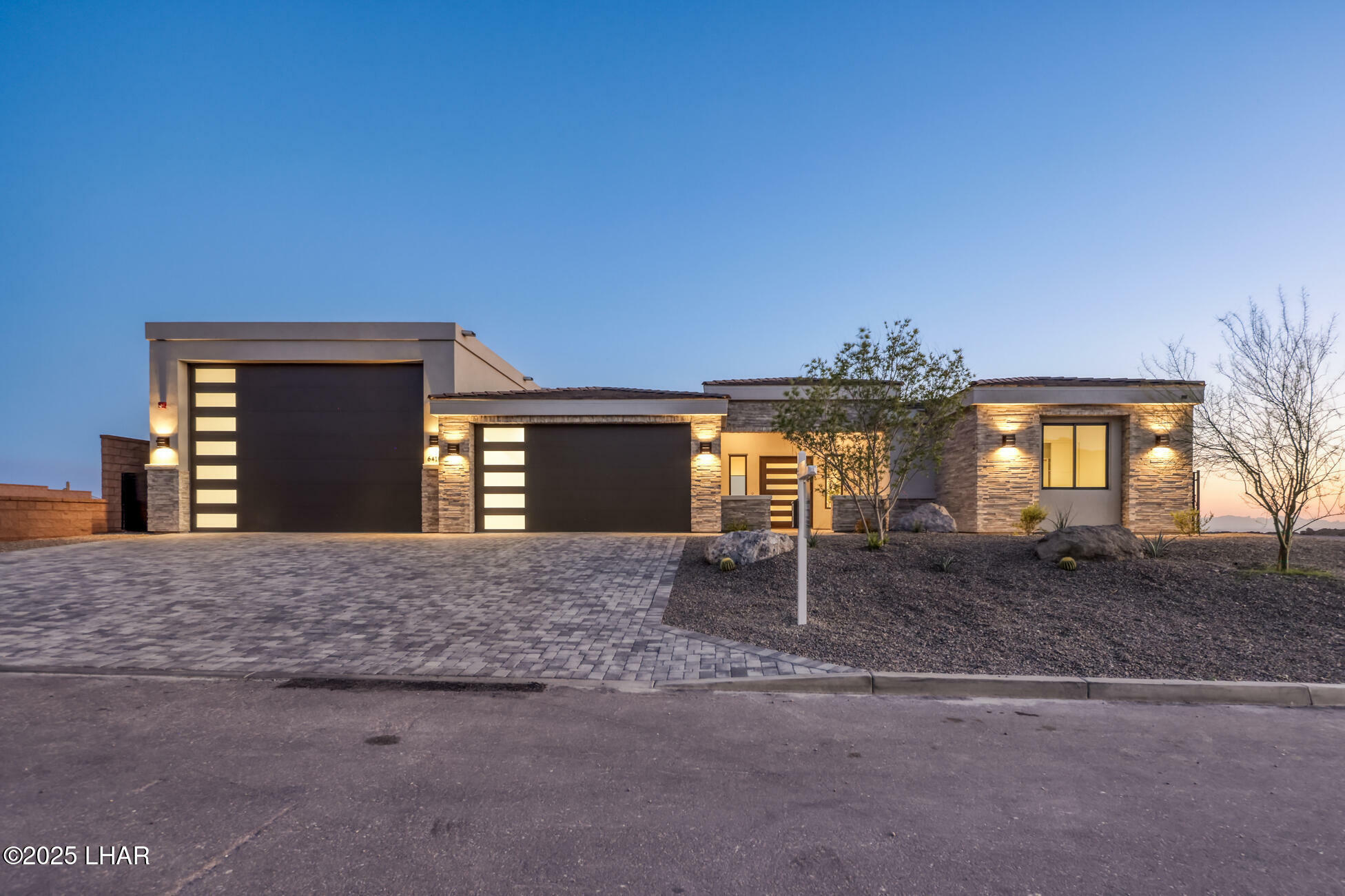 6418 Calle Esteban  Lake Havasu City AZ 86406 photo