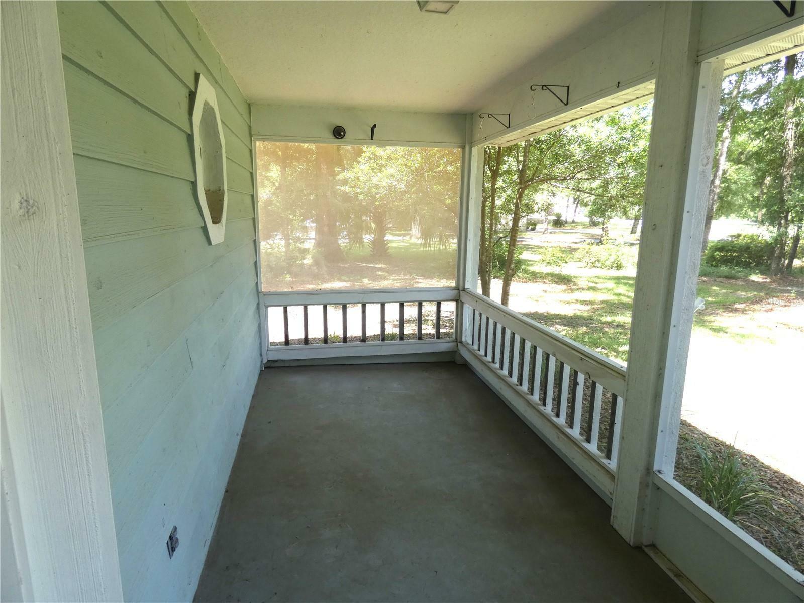 Property Photo: 19026 SW 100th Place FL 34432