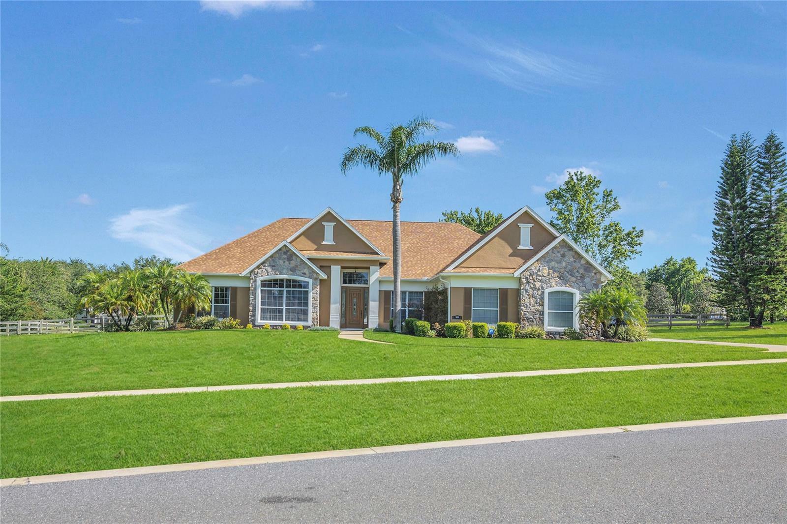 Property Photo: 7629 Lake Angelina Drive FL 32757