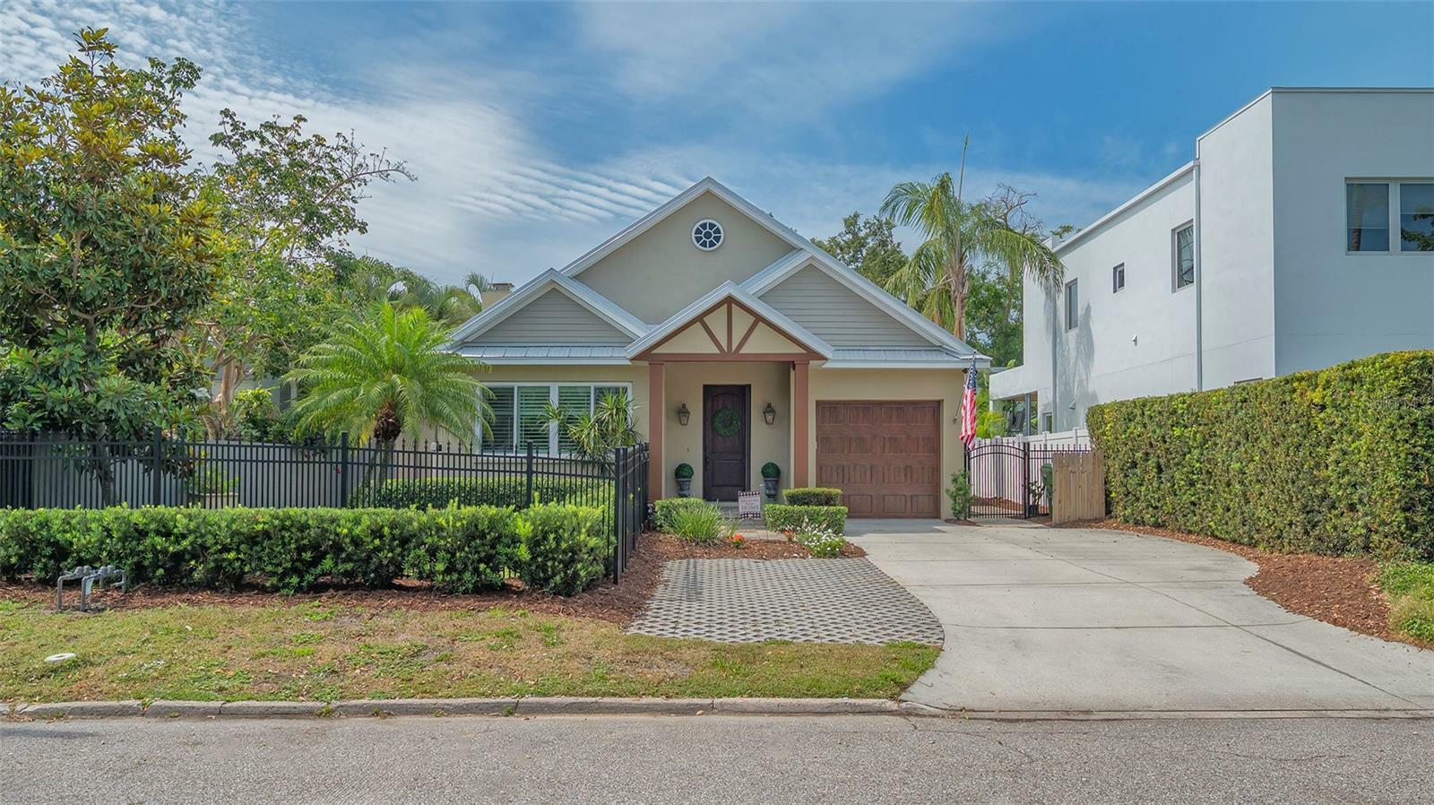 Property Photo: 1934 Bougainvillea Street FL 34239