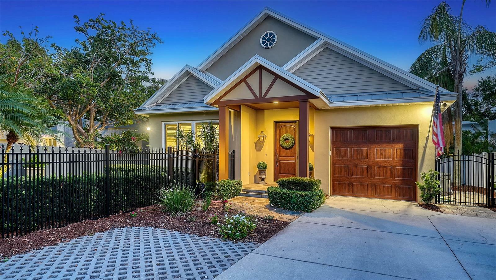 Property Photo: 1934 Bougainvillea Street FL 34239